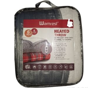 Heated throw Gray